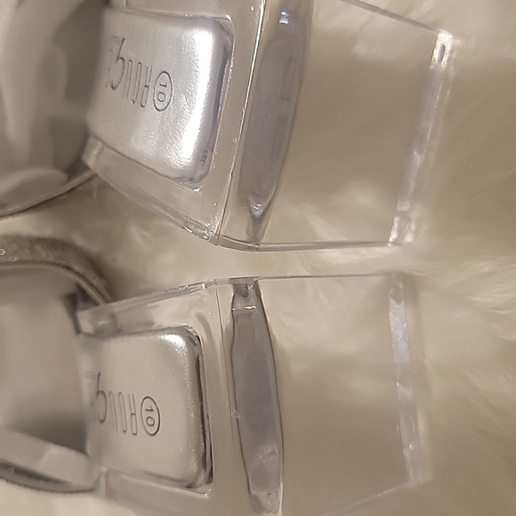 Clear/ Rhinestone Block Heels - Picture 5 of 5